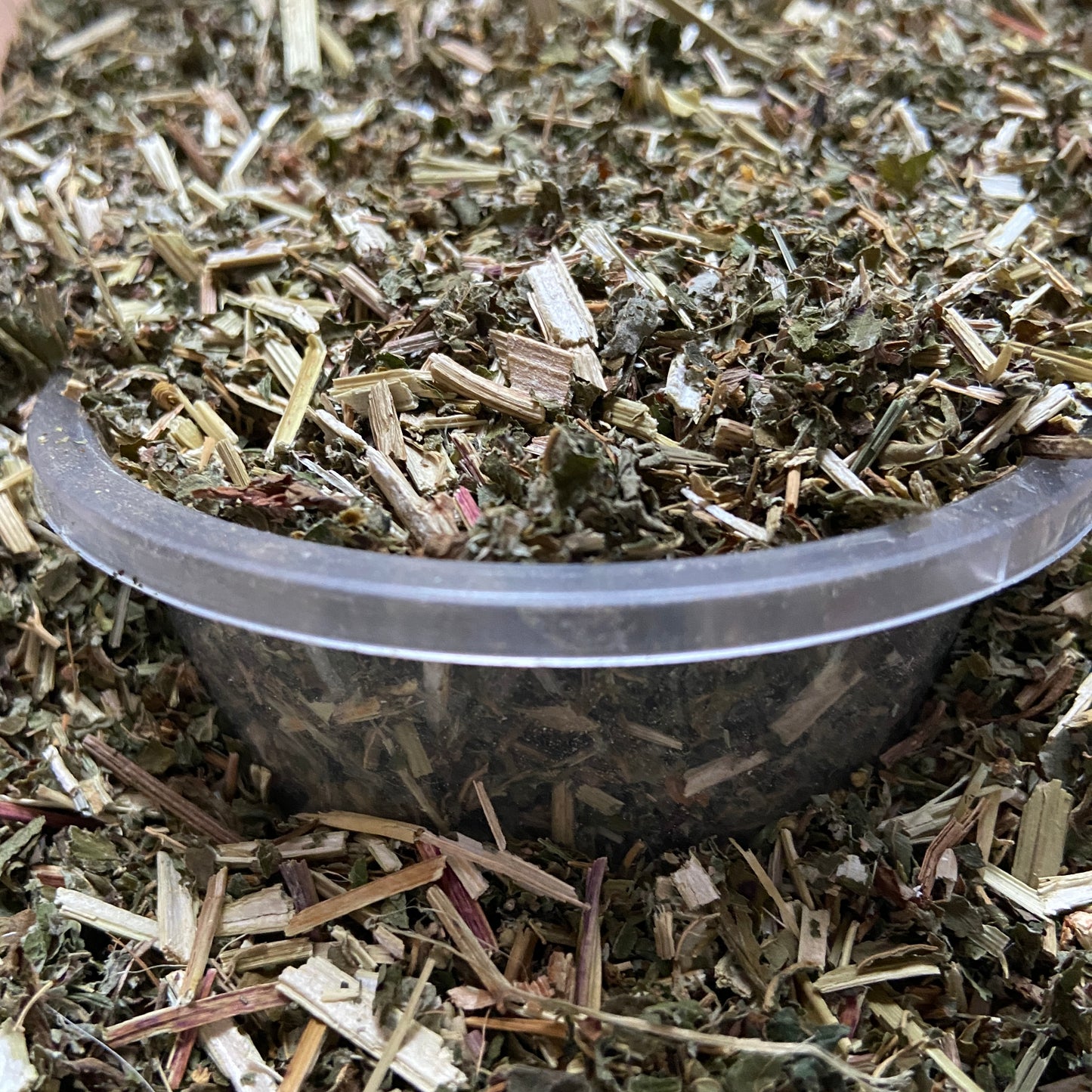 REINE DES PRES - Articulations